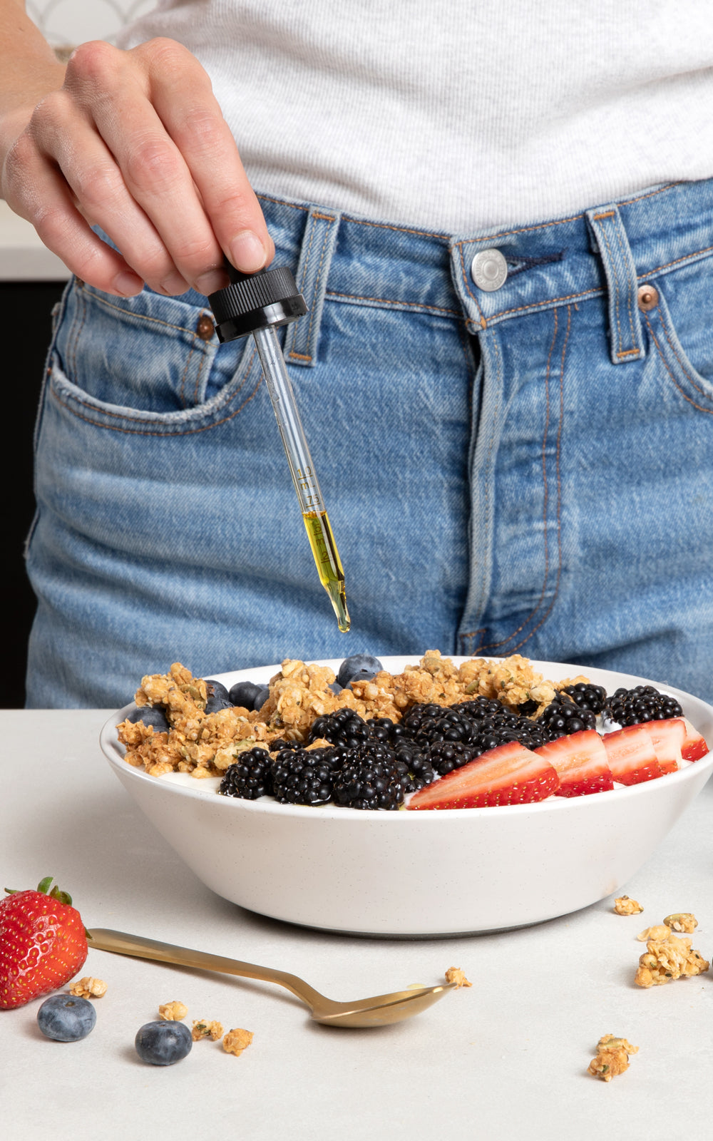 THC and CBD-infused extra virgin olive oil as a finishing oil for food